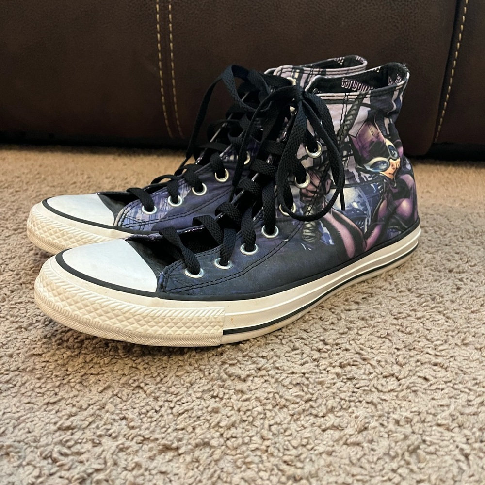 Converse Chuck Taylor Catwoman DC Comics All Star High Tops Men’s 8 Women’s 10